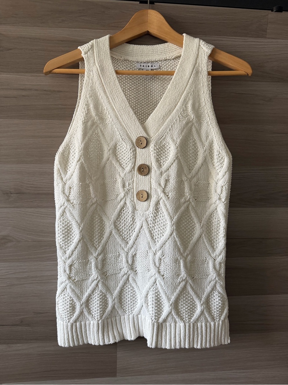 Tribal V-Neck Cable Knit Button-Front Sweater Vest Cream Size P/ S